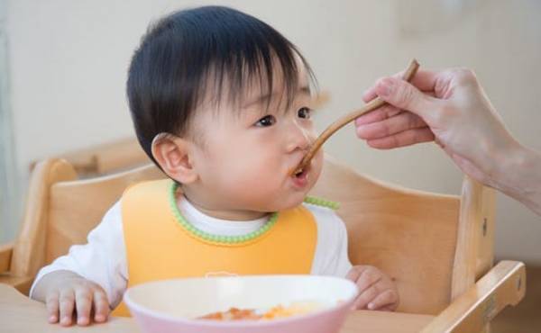 3回食でいつも同じ食材を使っても大丈夫？ 管理栄養士が教えます！