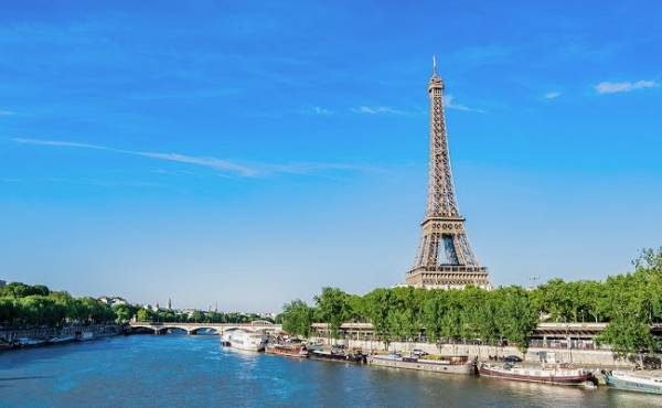 ここでは出生前診断が当たり前。有無も言わせず診断されることに困惑も…