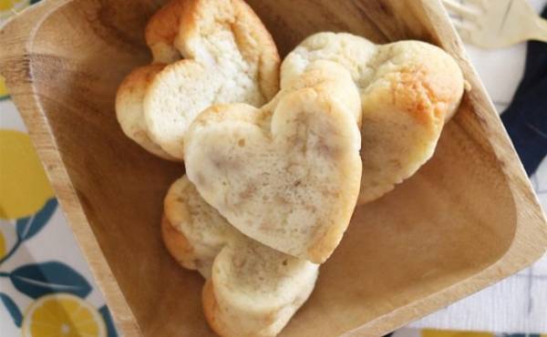 ホケミで超簡単！親子で幸せ♡ ふわふわバナナケーキ【管理栄養士監修】