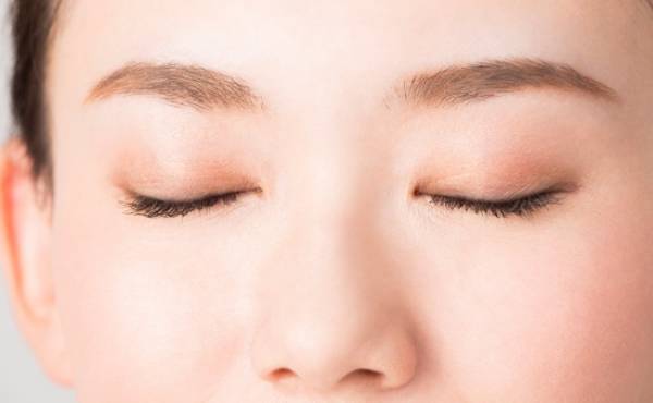 消える心配なし！薄眉が眉ティントで落ちにくいナチュラル眉に【体験談】