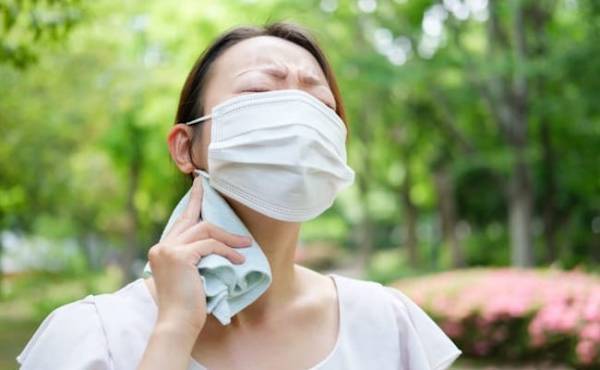 【厚労省速報】意外と間違ってる人多し！こんな状況ではマスクは外して！