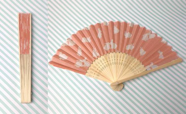 【ダイソー】売り切れる前に急げ！人気デザイン●●で梅雨の蒸し暑さ対策