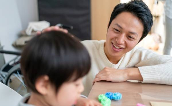 2歳を過ぎたら意識したい！子どもに響く褒め方で自己肯定感をはぐくもう