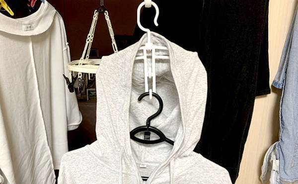 【100均】乾くの早過ぎ！梅雨の部屋干しに超使える便利グッズ4選