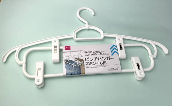 【100均】乾くの早過ぎ！梅雨の部屋干しに超使える便利グッズ4選