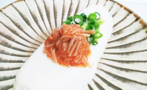 【カルディ】簡単のせるだけで禁断の旨さ！ピリ辛「チョイのせ」がスゴイ