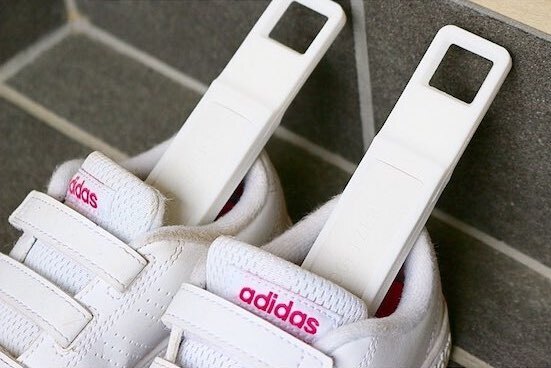 えっ、入れておくだけ！？梅雨の臭い対策に「珪藻土スティック」が優秀♪