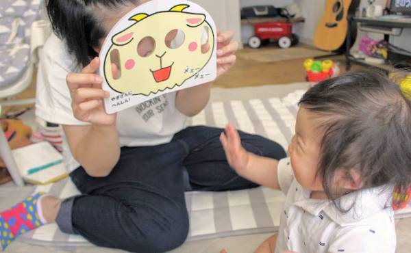 【100均】赤ちゃん大喜び♡ ダイソーの「おめんブック」が優秀すぎ！