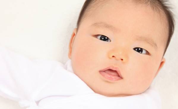 「太陽ネーム」が人気！8月生まれ男の子の名前ランキングTOP10