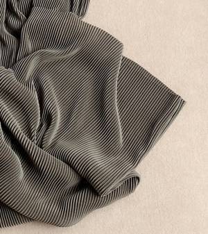 【しまむら】890円に見えない！コスパ最強すぎるオールインワンを発見