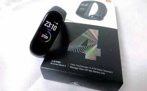 もっと早く欲しかった！ スマートバンドはママに便利な機能がたくさん♪