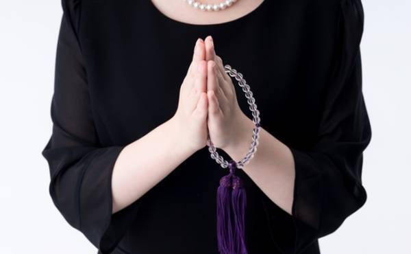 迷信は本当！？ 妊婦さんはお通夜・お葬式に参加しないほうがいいの！？