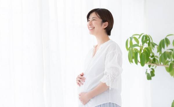 2020年8月に妊娠を発表した芸能人・有名人一覧