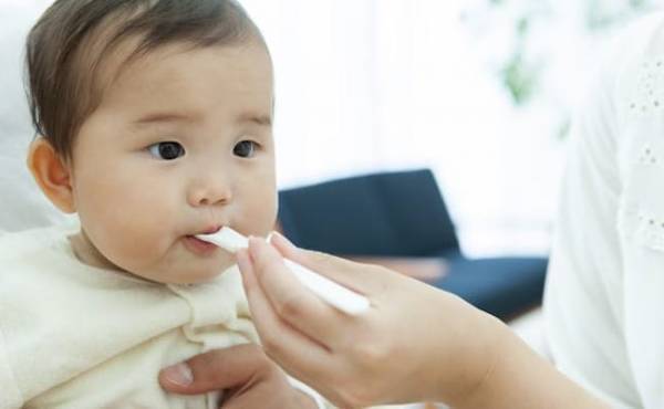 【管理栄養士】離乳食を残さず食べるように！簡単なだしの作り方＆使い方