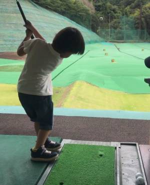 日本プロゴルフ協会のパパの息子は将来有望！？天才キッズパパの子育て論