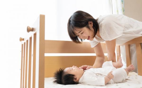 窒息死の原因にも？お家時間が増えた今こそ確認したい安全対策【睡眠編】