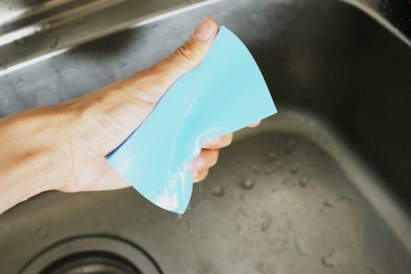 【ニトリ】何コレめっちゃ吸う！売り切れ続出！話題のスポンジって！？