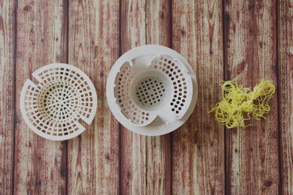 【ニトリ】排水口の髪の毛、簡単にポイ！ストレスが激減する神アイテム♪