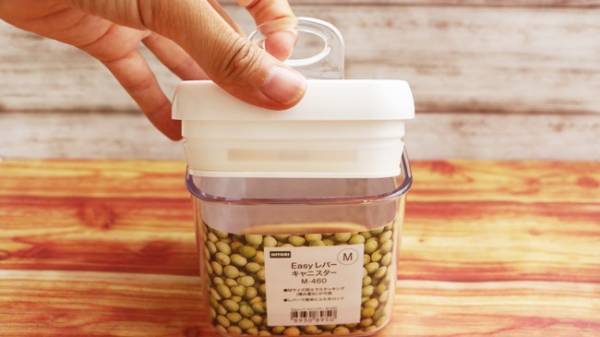 【ニトリ】徹底比較！大人気の2大キャニスター、どっちが便利！？