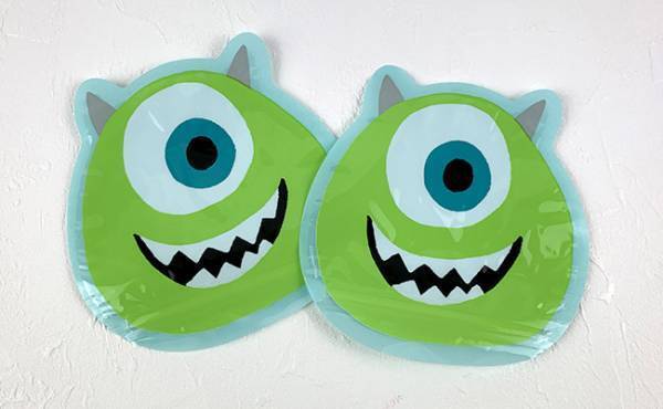 【ダイソー】品切れ続出！ディズニーのジップバッグが可愛くて使えると話題