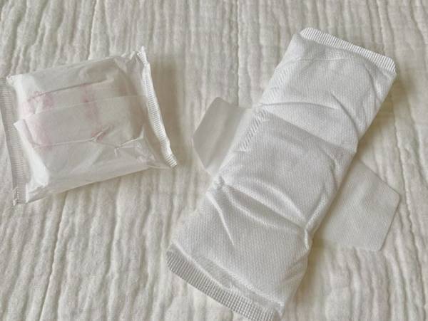 シンプルバンザイ！肌触りグー！無印良品の「生理用ナプキン」ついに登場