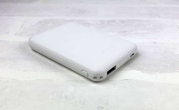 【100均】驚愕！お値段以上！キャンドゥの最新スマホ関連グッズが神すぎた