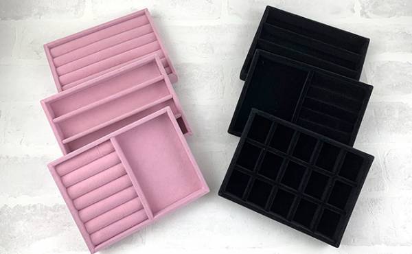 【ダイソー】爆売れアイテムの新作が話題！売り切れ注意！アクセサリー収納トレイ