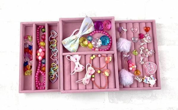 【ダイソー】爆売れアイテムの新作が話題！売り切れ注意！アクセサリー収納トレイ