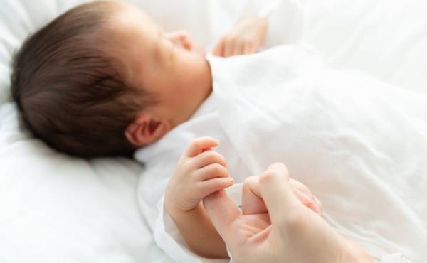 2020年10月に出産を発表した芸能人・有名人一覧