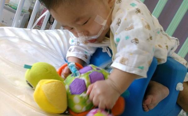 ついに人工呼吸器を卒業！息子の入院期間を思いきって家族の「お休み」に