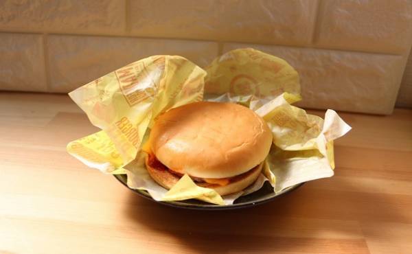 【マクドナルド】シェイクに変更できるの！？知っ得裏技オーダー法3つ！