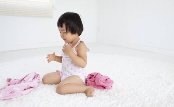 自分でしたい！自立心がぐんぐん育つ声かけ＆サポート術【お着替え編】