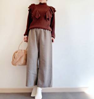 【しまむら】安すぎて指名買い必至！高見えフリルニットが1,290円♡