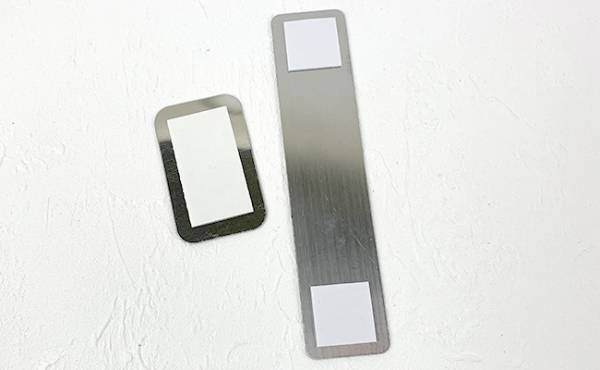 【100均】話題の浮かせる収納が叶う！どこでもマグネットがつく便利アイテムを発見！