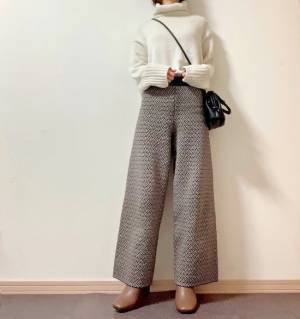 【しまむら】ポーチ付きで2千円以下！冬コーデの主役になる優秀ボトム♡