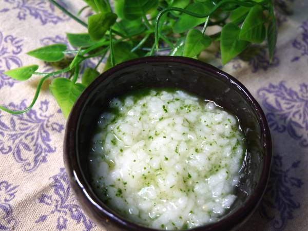 【離乳食の進め方】5〜6カ月ごろ（離乳食初期）のスケジュールや目安量