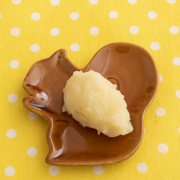 【離乳食の進め方】5〜6カ月ごろ（離乳食初期）のスケジュールや目安量