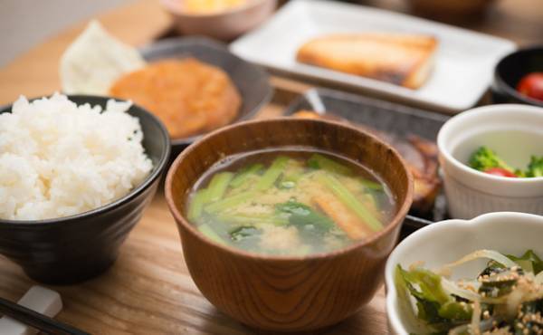 頑張りすぎない！献立は大人目線でOK！親子の夕ごはん作りがラクになるコツ