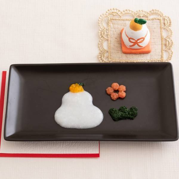 お正月に作ってあげたい♪ 赤ちゃんが食べられる「鏡もち風離乳食」の作り方【管理栄養士監修】