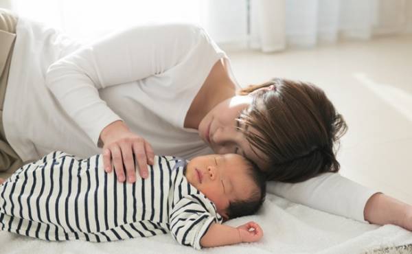 赤ちゃんが5分で寝るようになった…！？わが家で効果的だった寝かしつけ【体験談】