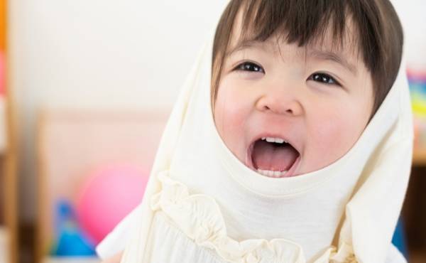 着せすぎてない？3月4月にちょうどいい子ども服の着せ方とは【3児ママ小児科医のラクになる育児】