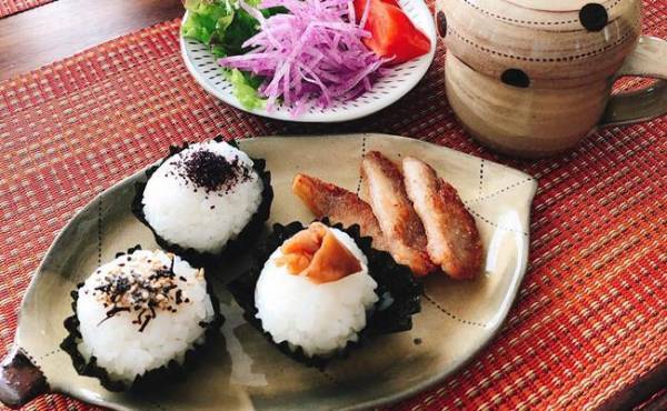 在宅ランチがカフェ風に！「食べられる海苔カップ」って知ってる？