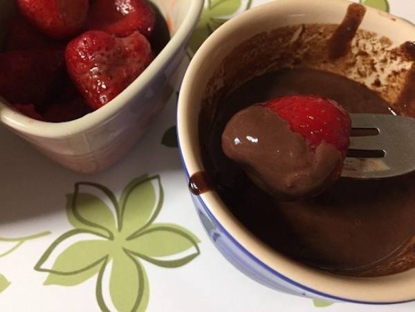 【業務スーパー】フォンデュも簡単！楽しみ方いろいろ濃厚なめらかスイーツ♡