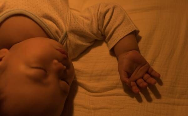 常夜灯を付けておくだけ 赤ちゃんがすぐ眠るようになった 体験談 年4月19日 ウーマンエキサイト 1 2 常夜灯を付けておくだけ 赤ちゃんがすぐ眠るようになった 体験談 年4月19日 ウーマンエキサイト 1 2