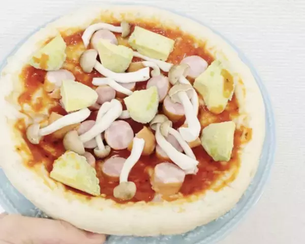 【業務スーパー】1枚70円で超ラクうま！焼きたてピザを親子で作ろう♪