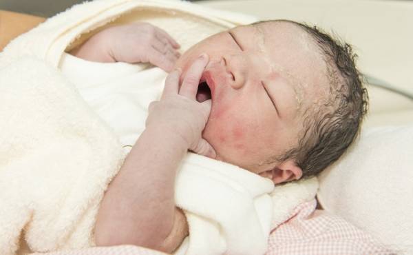 「助産師さん呼んできて」出産時に便が出ちゃうのが心配、実際は…！？