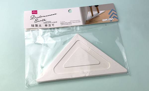 【100均】何これ！100円なのに便利すぎ！話題の梅雨どきグッズ5選