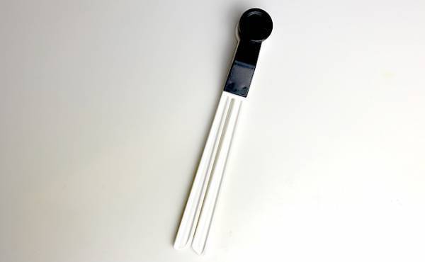 【100均】こんなモノも！？片付けが劇的に楽になるマグネット収納6選