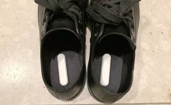 【100均】何これ便利！放置するだけで効果がすごい神アイテムが爆売れ中