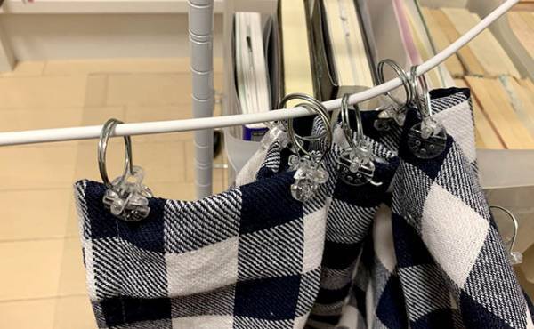 【100均】意外と知られてない！カーテンワイヤーが目隠しに超使える件